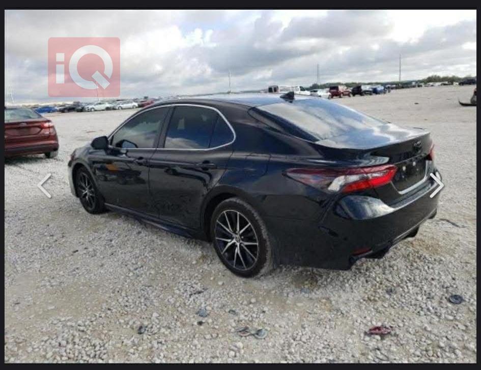 تۆیۆتا کامری